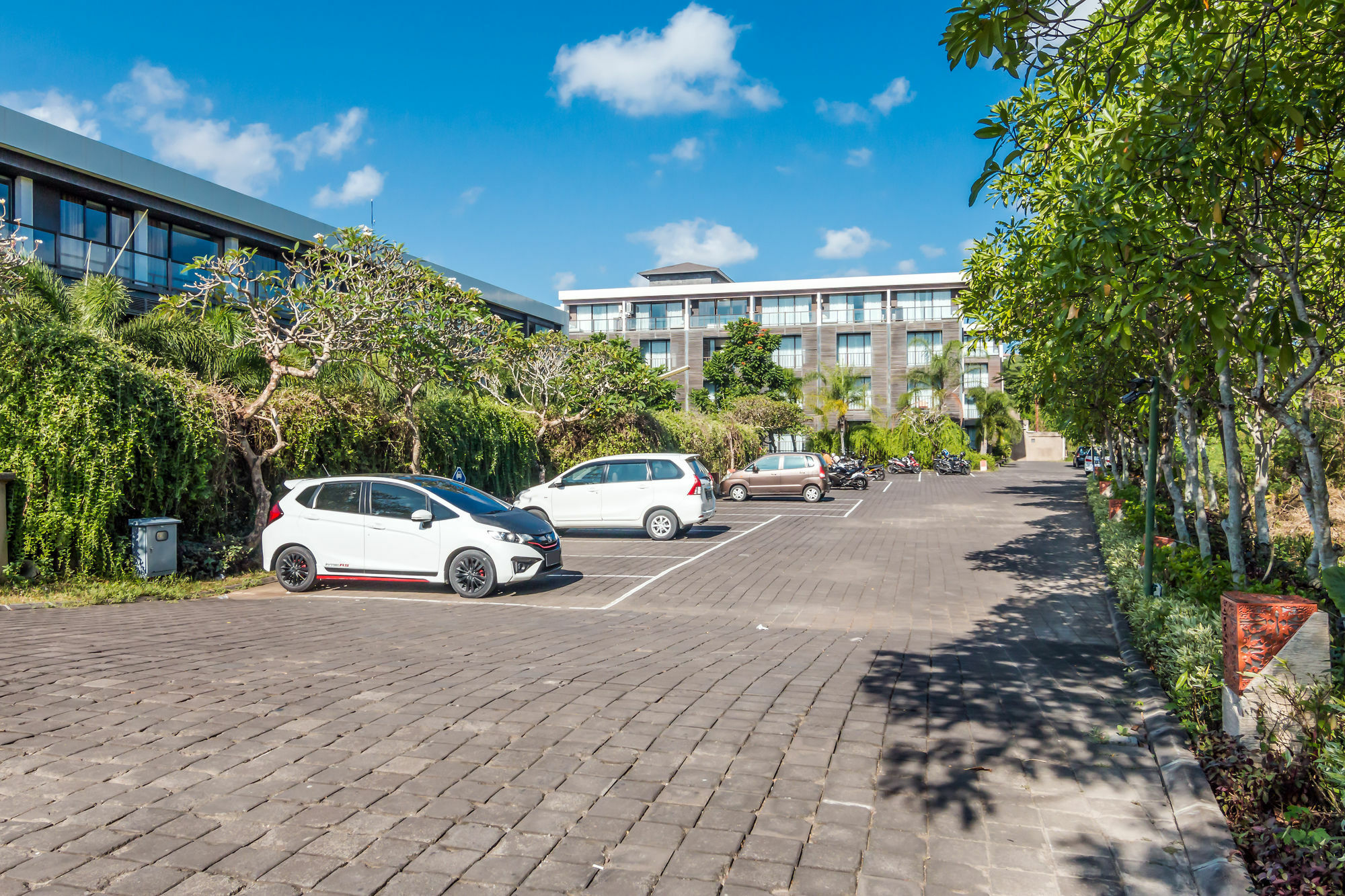 Zen Premium Uluwatu Complex Ξενοδοχείο Εξωτερικό φωτογραφία
